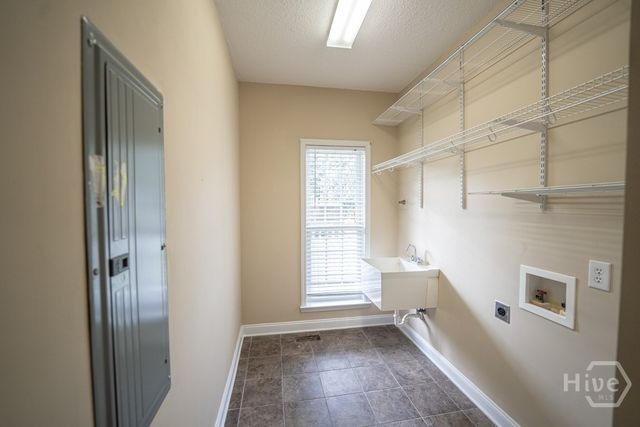 292 Vining Way, Richmond Hill, GA 31324