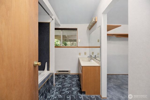 30506 NE 136th Place, Duvall, WA 98019