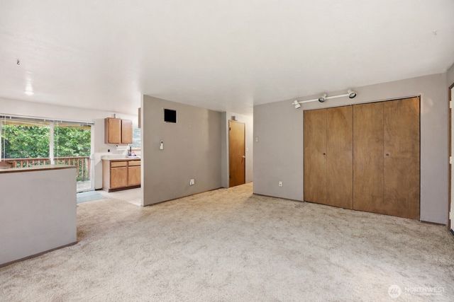 30506 NE 136th Place, Duvall, WA 98019