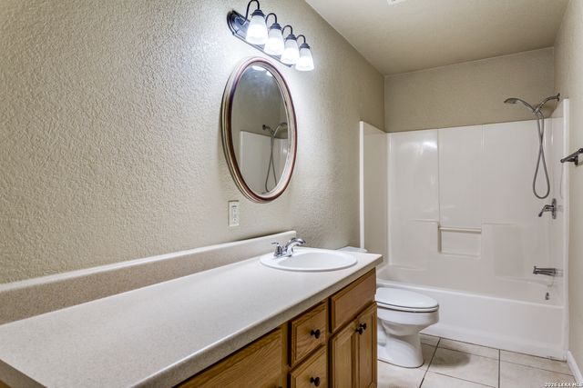 2630 Rocky Ridge, Canyon Lake, TX 78133