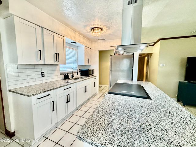 7836 RENAULT Drive S, Jacksonville, FL 32244