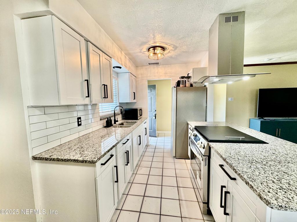 7836 RENAULT Drive S, Jacksonville, FL 32244