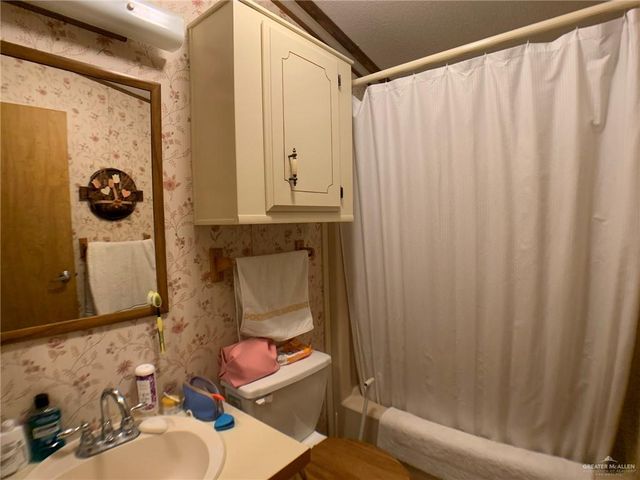 709 E Palmera Drive, La Feria, TX 78559