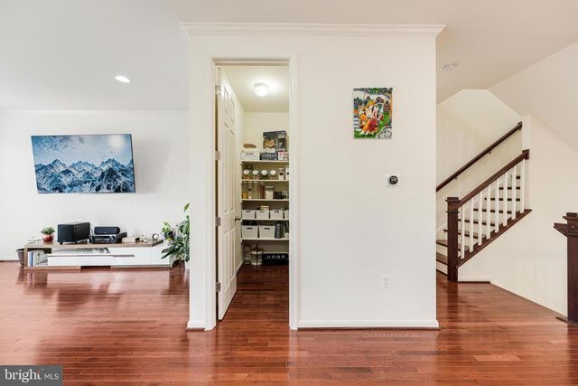 21523 WILLOW BREEZE SQ, Ashburn, VA 20147