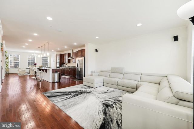 21523 WILLOW BREEZE SQ, Ashburn, VA 20147