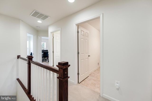 21523 WILLOW BREEZE SQ, Ashburn, VA 20147