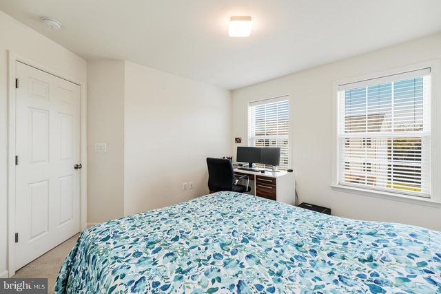 21523 WILLOW BREEZE SQ, Ashburn, VA 20147