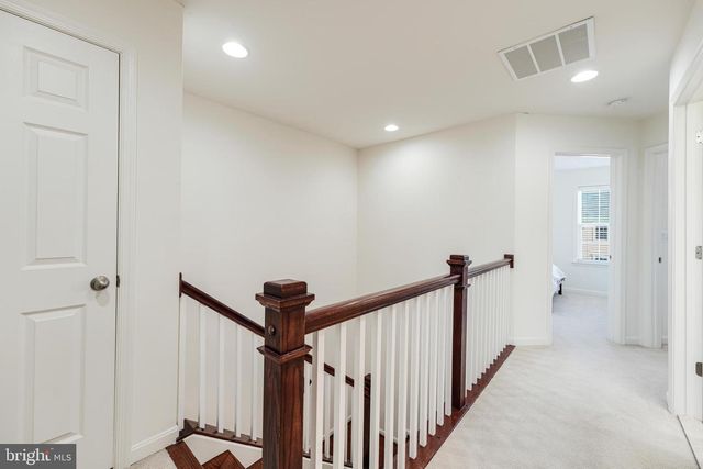 21523 WILLOW BREEZE SQ, Ashburn, VA 20147
