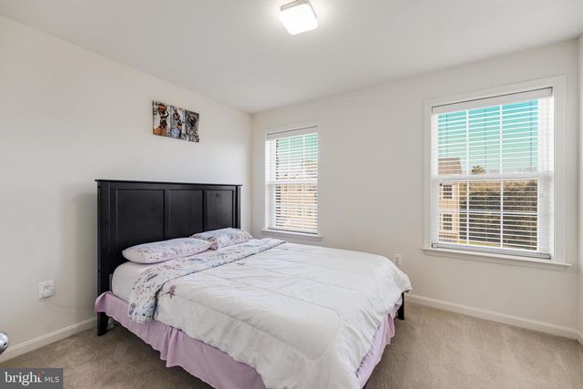 21523 WILLOW BREEZE SQ, Ashburn, VA 20147