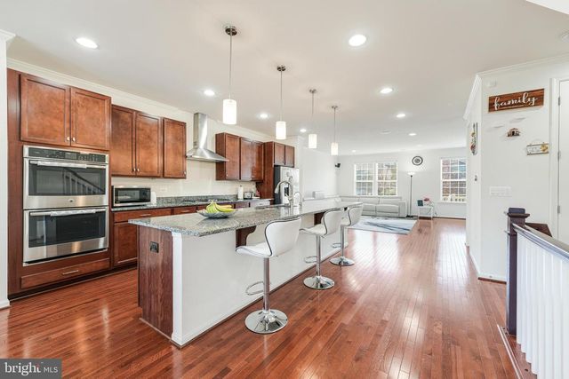 21523 WILLOW BREEZE SQ, Ashburn, VA 20147