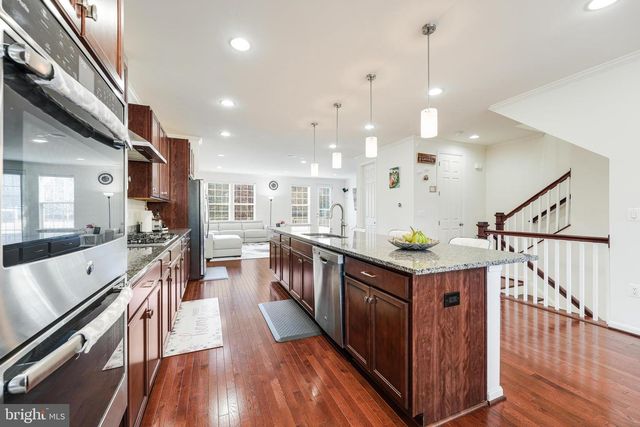 21523 WILLOW BREEZE SQ, Ashburn, VA 20147