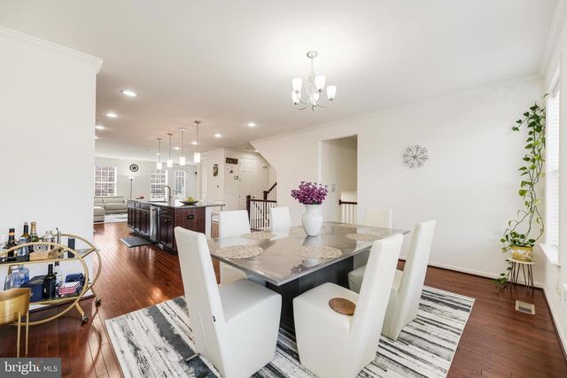 21523 WILLOW BREEZE SQ, Ashburn, VA 20147