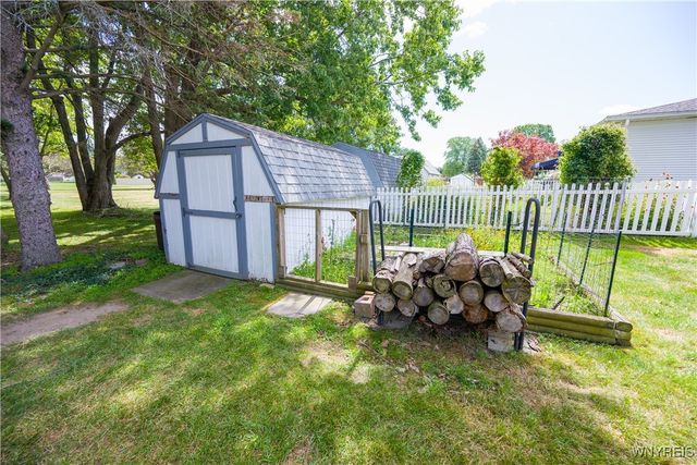 100 Marywood Drive, Cheektowaga, NY 14043