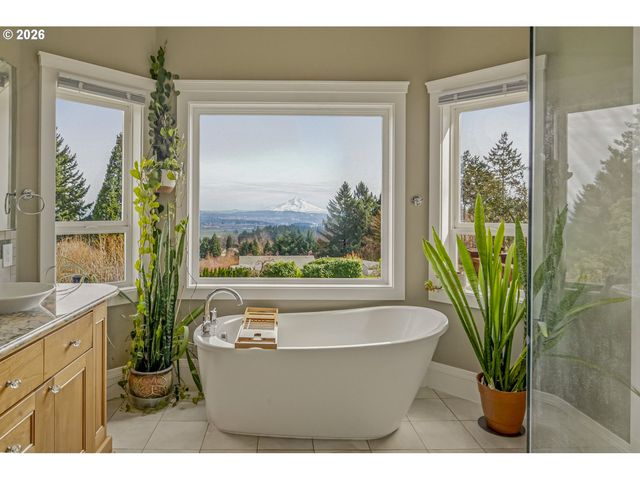 32907 Sw LAURELVIEW Rd, Hillsboro, OR 97123