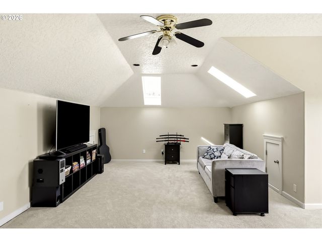 32907 Sw LAURELVIEW Rd, Hillsboro, OR 97123