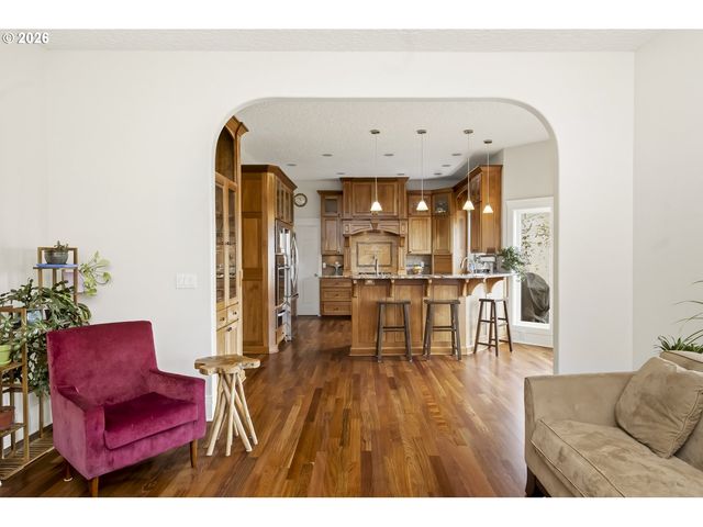 32907 Sw LAURELVIEW Rd, Hillsboro, OR 97123