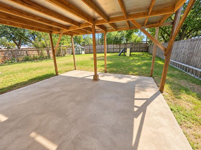 15355 Meadow Village Drive, Houston, TX 77095