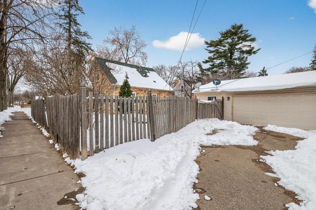 5745 Elliot Avenue, Minneapolis, MN 55417