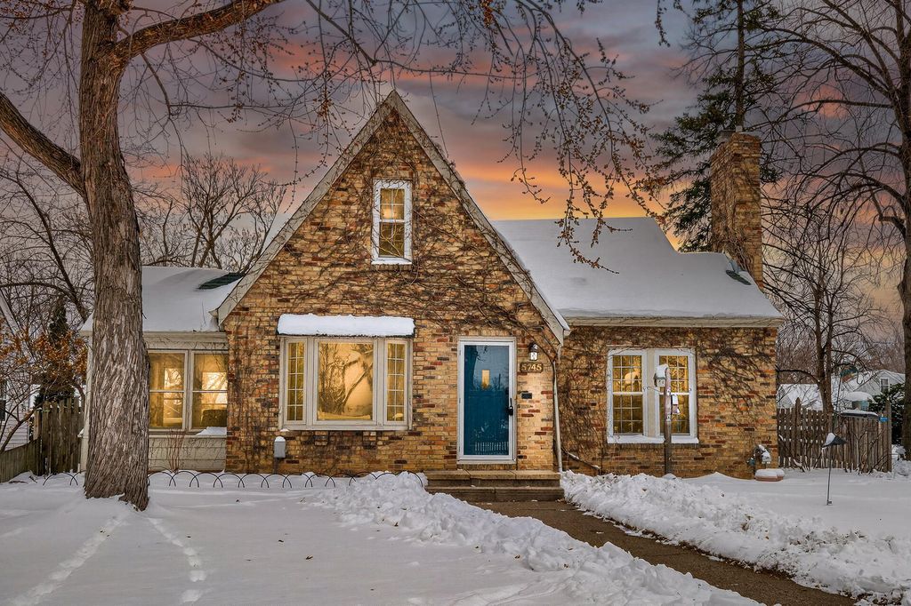 5745 Elliot Avenue, Minneapolis, MN 55417