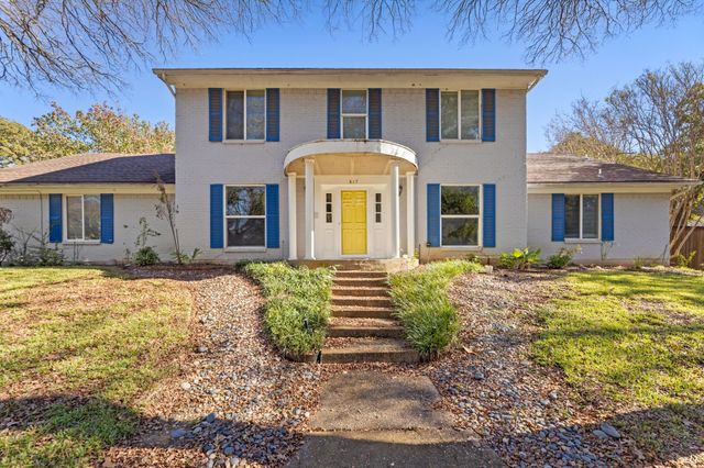 817 Sylvan Drive, Fort Worth, TX 76120