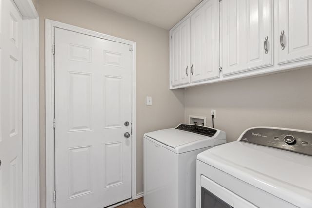 817 Sylvan Drive, Fort Worth, TX 76120