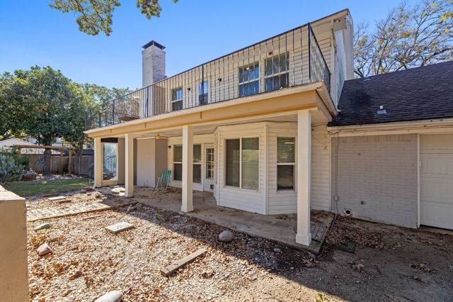 817 Sylvan Drive, Fort Worth, TX 76120