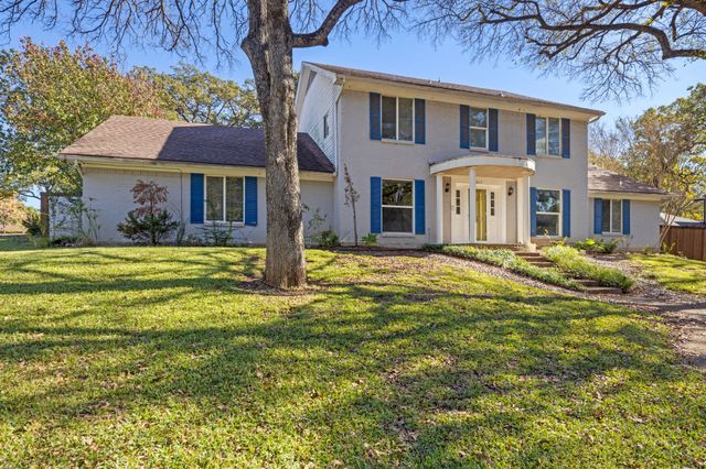 817 Sylvan Drive, Fort Worth, TX 76120