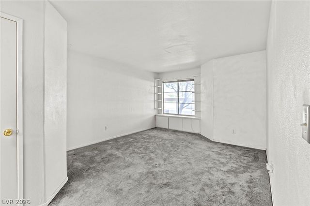 698 South Racetrack Road 311, Henderson, NV 89015
