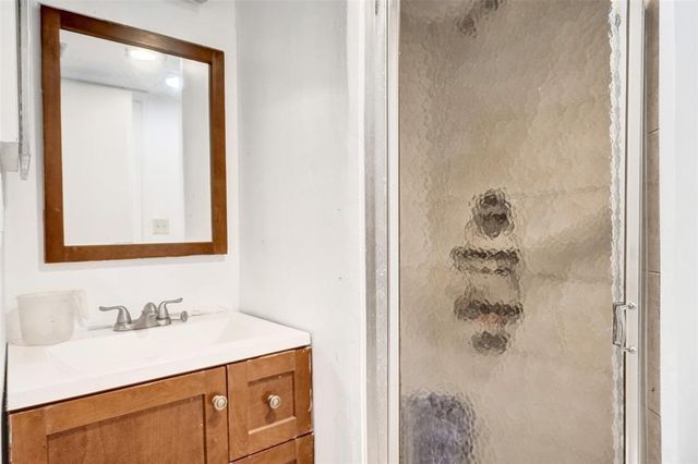 9440 Poinciana Place 101, Davie, FL 33324