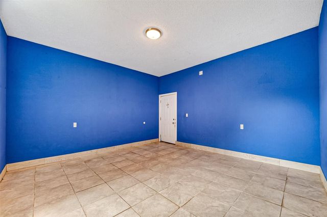 26390 Pecan Grove, Cleveland, TX 77328