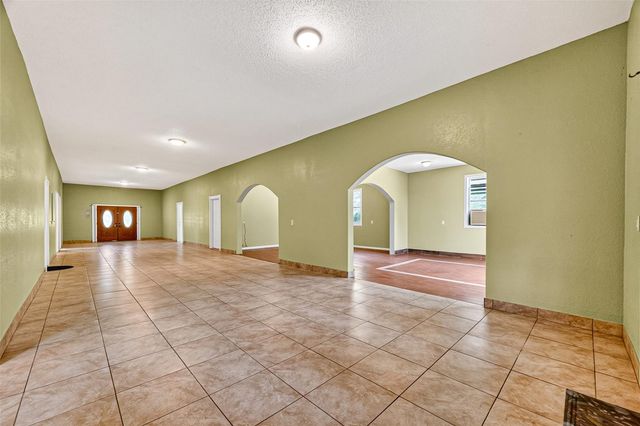 26390 Pecan Grove, Cleveland, TX 77328