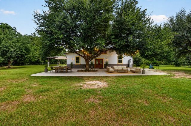 26390 Pecan Grove, Cleveland, TX 77328