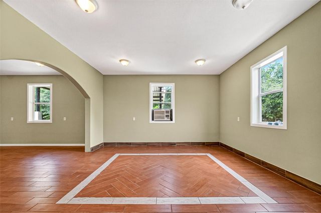 26390 Pecan Grove, Cleveland, TX 77328