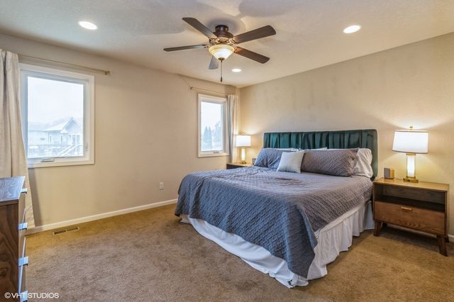 207 NE Georgetown Boulevard, Ankeny, IA 50021