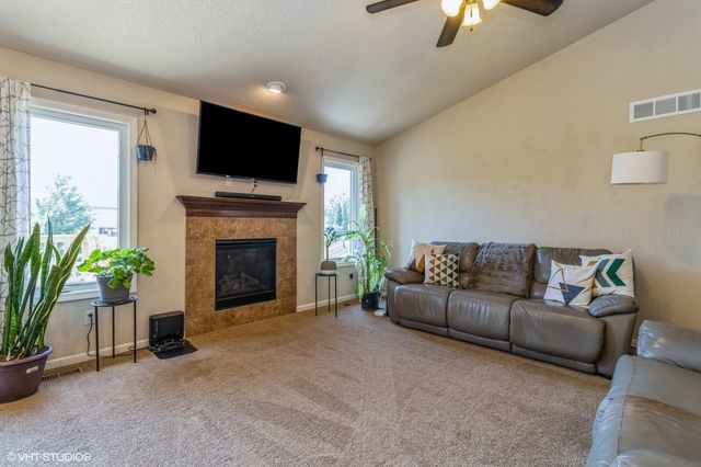 207 NE Georgetown Boulevard, Ankeny, IA 50021