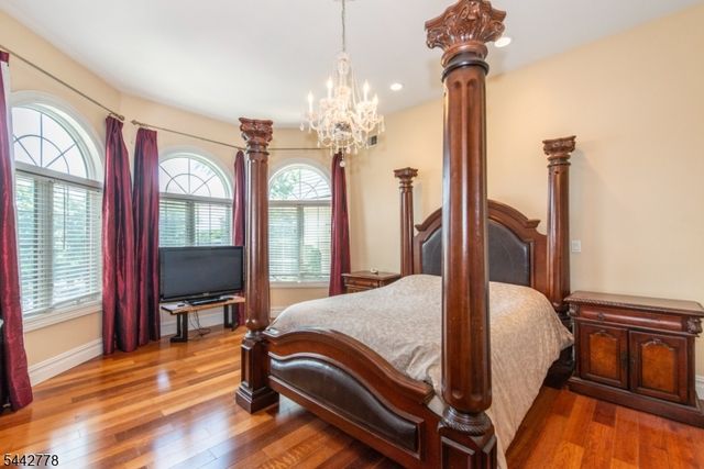 16 Cheri Ln, Fairfield Twp., NJ 07004
