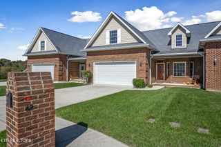 42 Saddle Brook Lane, Crossville, TN 38571