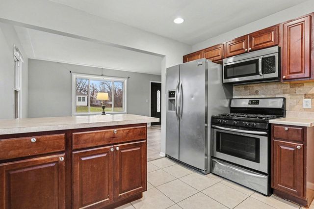 5807 Averill Avenue Sw, City Of Wyoming, MI 49548