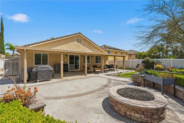 980 Hemingway, Corona, CA 92878