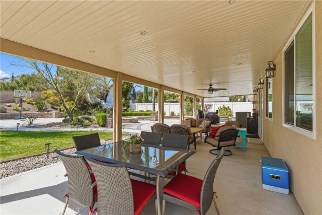 980 Hemingway, Corona, CA 92878