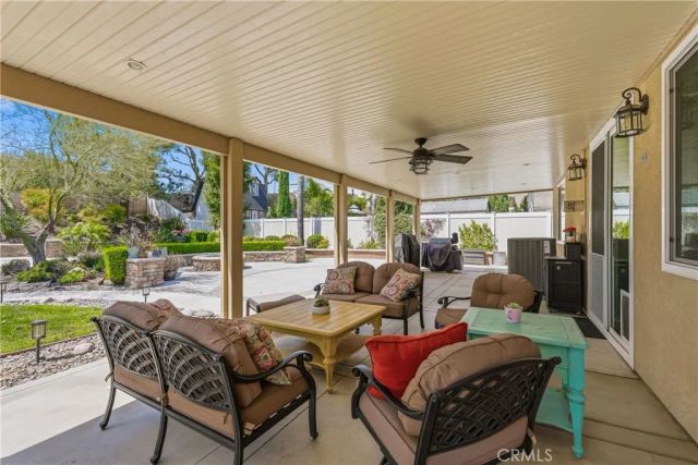 980 Hemingway, Corona, CA 92878