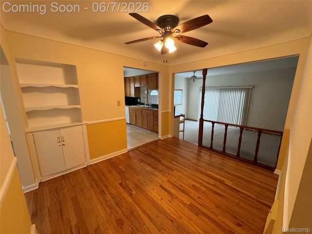 4235 Buckingham Avenue, Berkley, MI 48072