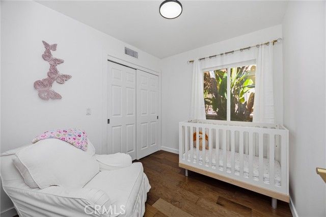 1930 Weepah Way, Los Angeles, CA 90046