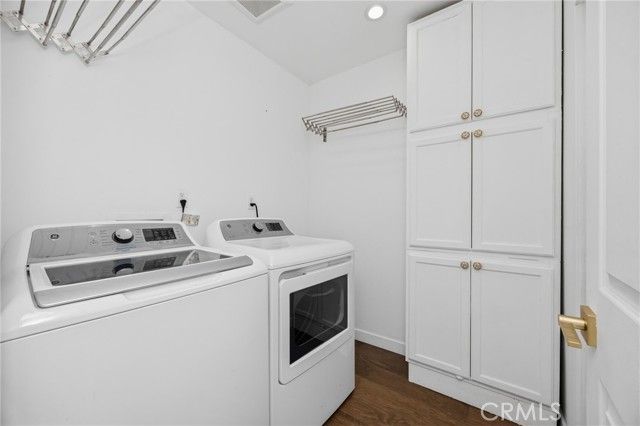 1930 Weepah Way, Los Angeles, CA 90046