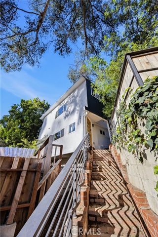 1930 Weepah Way, Los Angeles, CA 90046