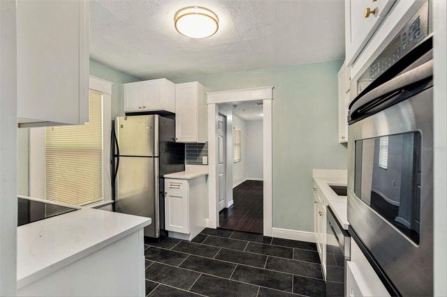 1014 E EMMA STREET, Tampa, FL 33603