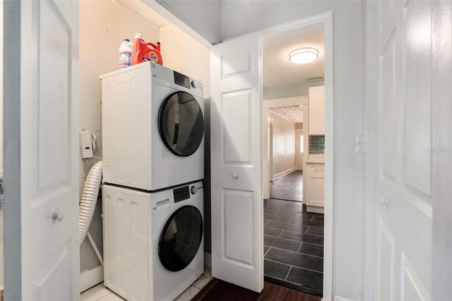 1014 E EMMA STREET, Tampa, FL 33603