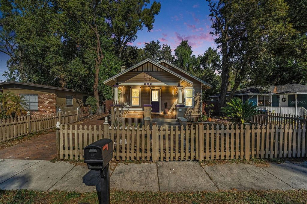 1014 E EMMA STREET, Tampa, FL 33603