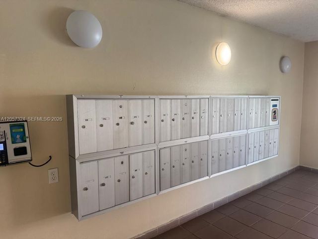 4725 NW 7th Street 2063, Miami, FL 33126