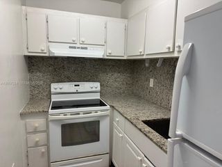 4725 NW 7th Street 2063, Miami, FL 33126